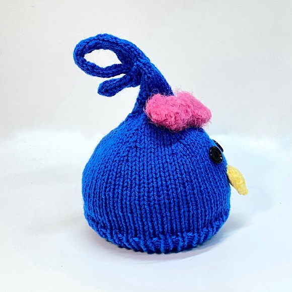 NWT Hand Knit Infant Bluebird Beanie Hat with Button Eyes Size 6-12 Mos. - Picture 3 of 7